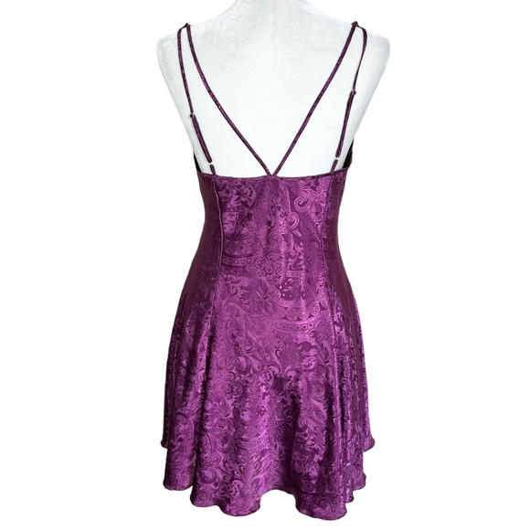 Vintage Gold Label Victoria’s Secret Purple Jacquard Slip Dress Size Medium - Picture 4 of 16